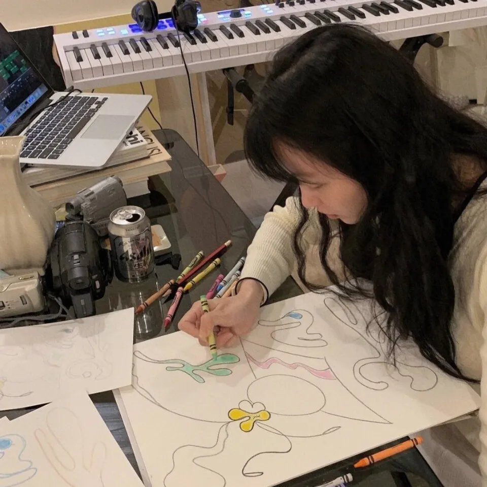 贵女离府三年，侯爷悔不当初